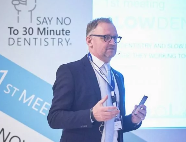 Bildschirmfoto 2025 08 13 um 14.44.00