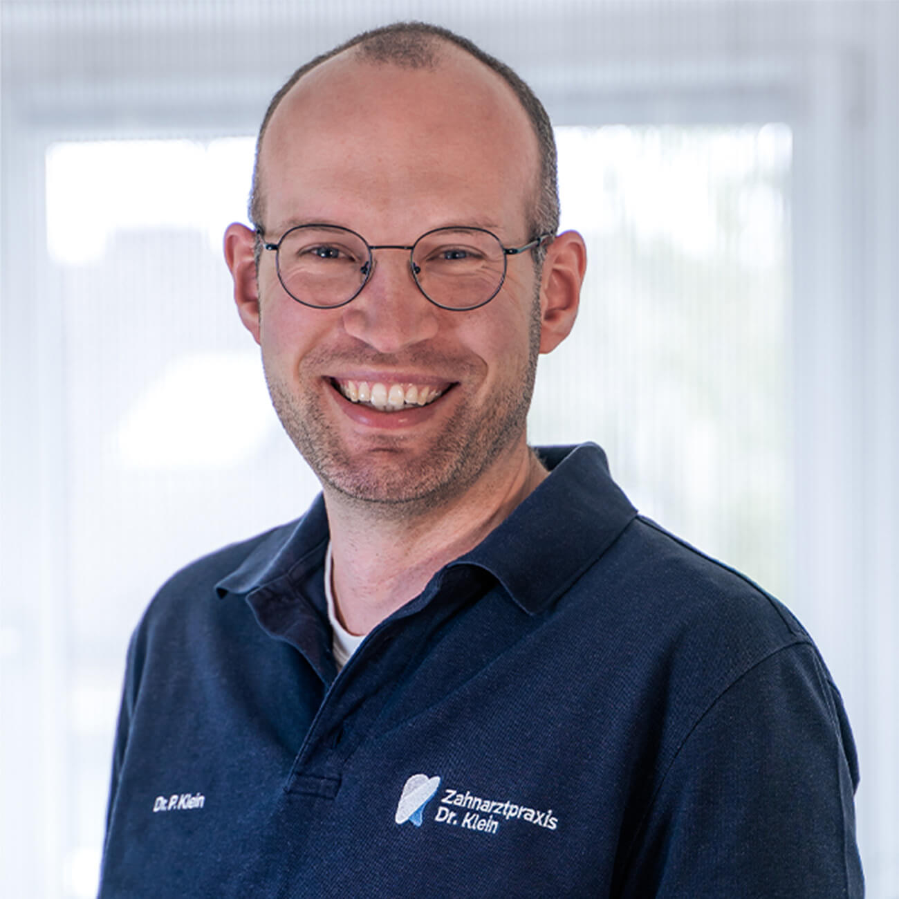 zahnarztpraxis dr philipp klein portrait